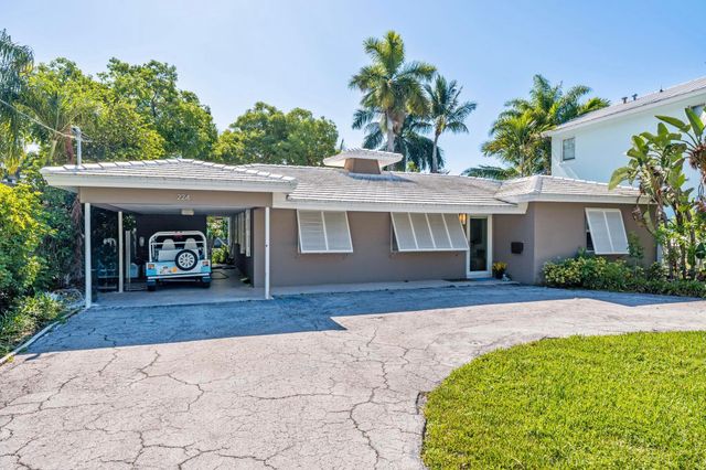 224 N Gordon Road, Fort Lauderdale, FL 33301