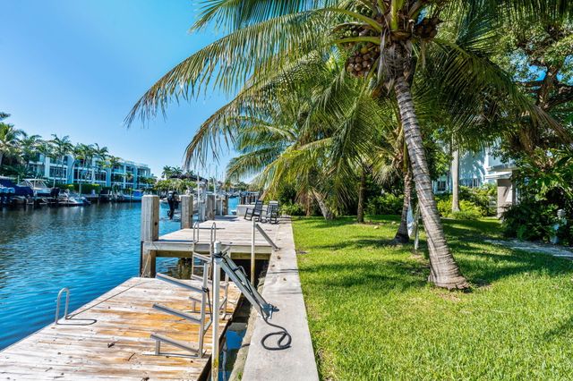 224 N Gordon Road, Fort Lauderdale, FL 33301