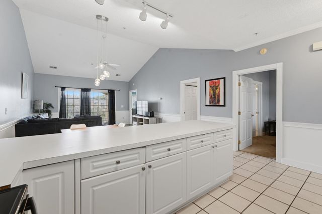 4864 Carnation Cir Apt 302, Myrtle Beach, SC 29577