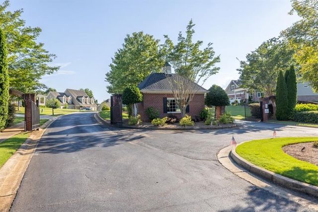 6446 Winter Harbor Drive, Flowery Branch, GA 30542