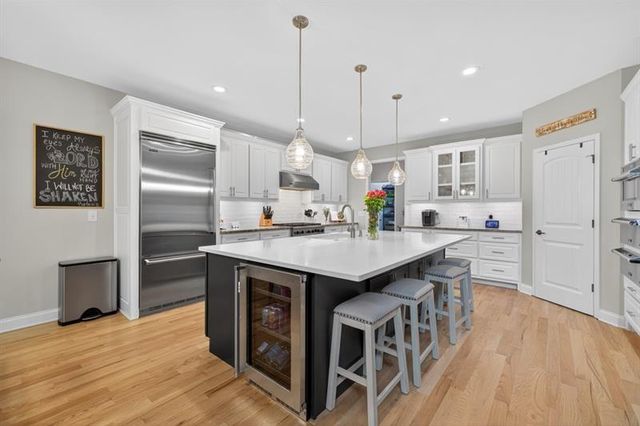 6446 Winter Harbor Drive, Flowery Branch, GA 30542