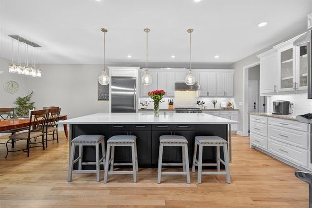 6446 Winter Harbor Drive, Flowery Branch, GA 30542