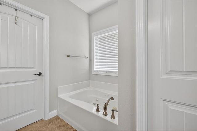 6446 Winter Harbor Drive, Flowery Branch, GA 30542