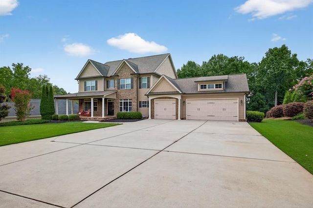 6446 Winter Harbor Drive, Flowery Branch, GA 30542