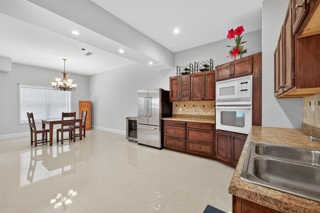 6446 Winter Harbor Drive, Flowery Branch, GA 30542