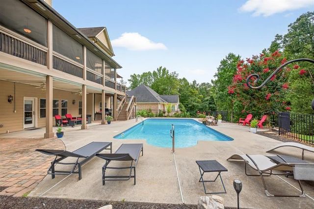 6446 Winter Harbor Drive, Flowery Branch, GA 30542