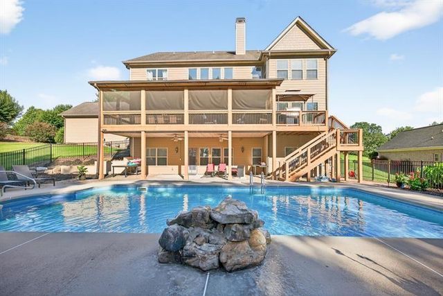 6446 Winter Harbor Drive, Flowery Branch, GA 30542