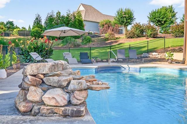 6446 Winter Harbor Drive, Flowery Branch, GA 30542