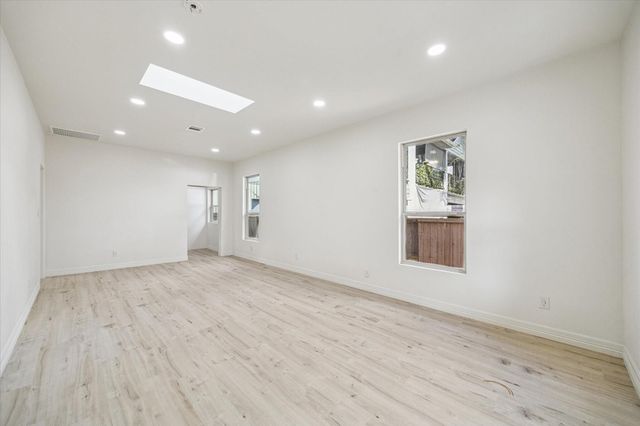 437 N Everton Street, Houston, TX 77003