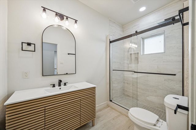 437 N Everton Street, Houston, TX 77003