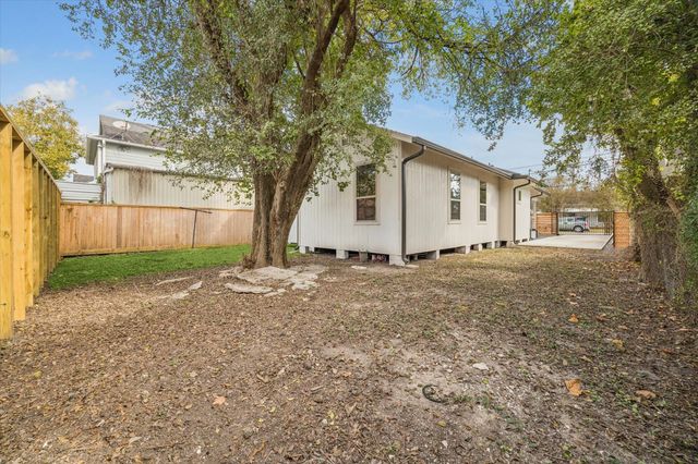 437 N Everton Street, Houston, TX 77003