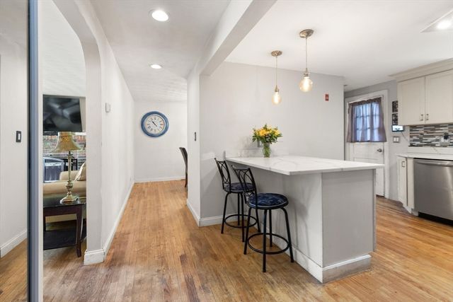24 Taylor Rd, Lynn, MA 01904