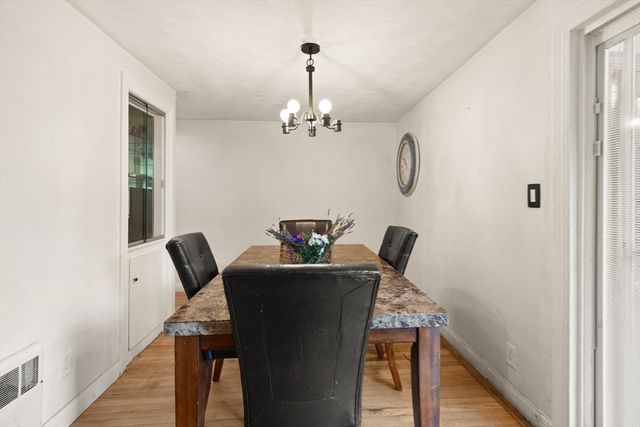 24 Taylor Rd, Lynn, MA 01904