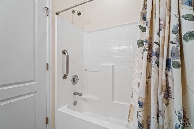 1156 Meadow Vista Drive, Hamilton Twp, OH 45039