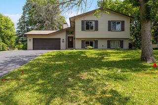 2880 Weston Lane N, Plymouth, MN 55447