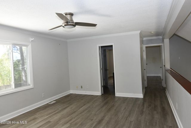 104 Brenton Place, Jacksonville, NC 28540