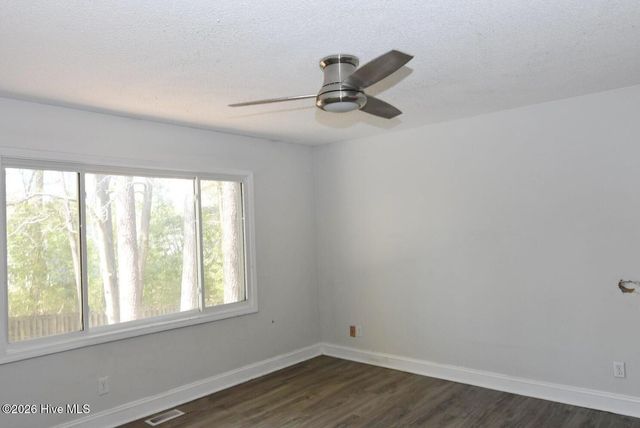 104 Brenton Place, Jacksonville, NC 28540