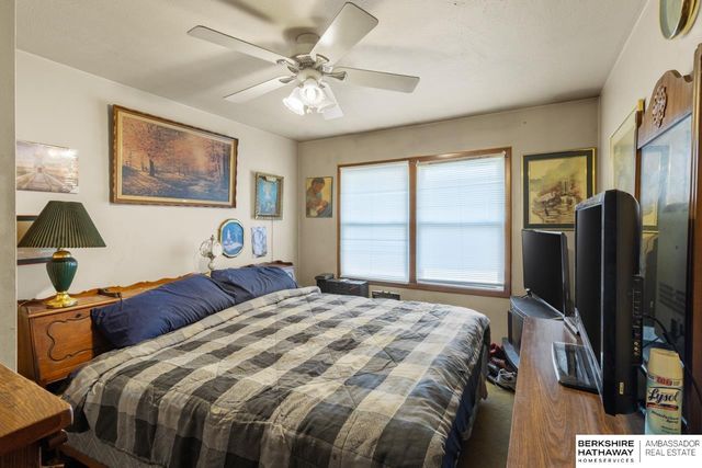 3521 Laurel Avenue, Omaha, NE 68111