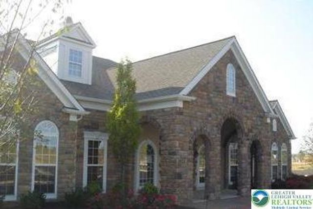 8514 Gateway Road, Upper Macungie Twp, PA 18031