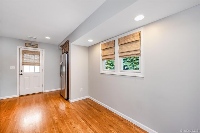 15 Dewey Road, Commack, NY 11725