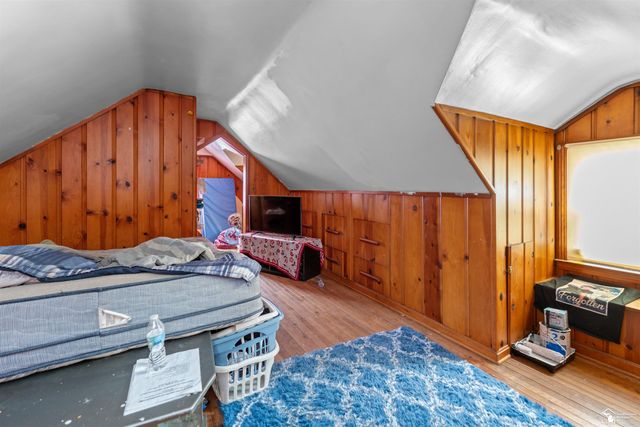 1331 Detroit Avenue, Lincoln Park, MI 48146