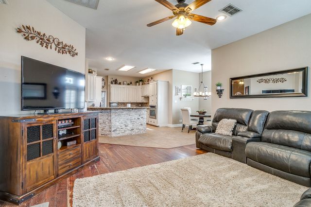 2340 Redstone Road, Burleson, TX 76028