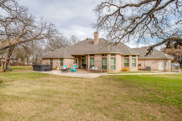 2340 Redstone Road, Burleson, TX 76028