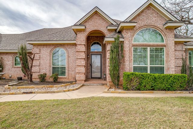 2340 Redstone Road, Burleson, TX 76028
