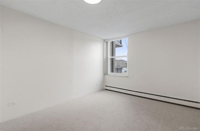 2231 S Vaughn Way 216B, Aurora, CO 80014