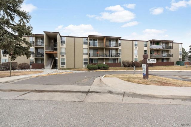2231 S Vaughn Way 216B, Aurora, CO 80014