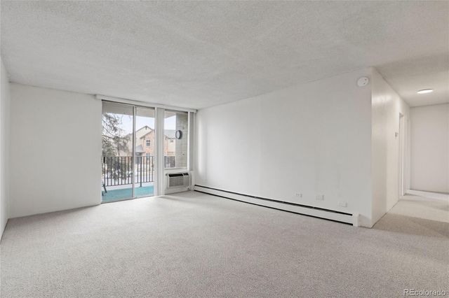 2231 S Vaughn Way 216B, Aurora, CO 80014