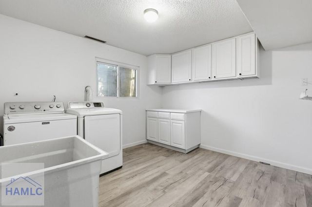 690 Lake Drive, Midway, GA 31320