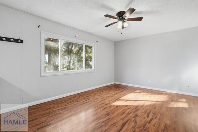 690 Lake Drive, Midway, GA 31320