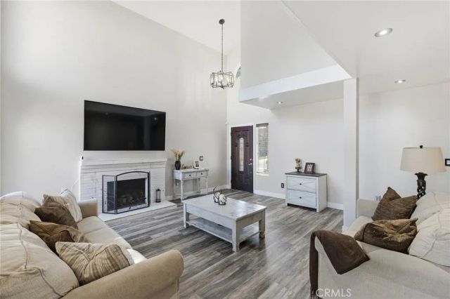 23410 Woodlander Way, Moreno Valley, CA 92557