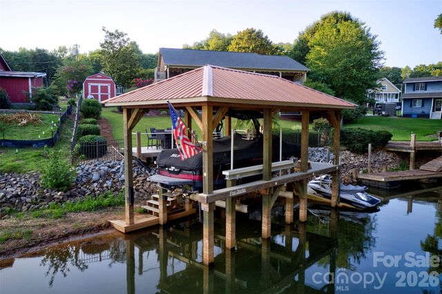 8535 Sylvan Drive, Terrell, NC 28682