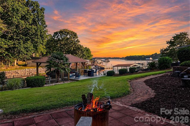 8535 Sylvan Drive, Terrell, NC 28682