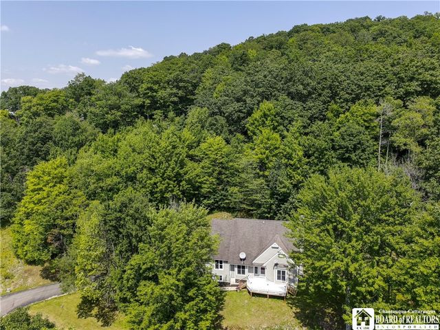 158 Hawthorn Lane, Allegany, NY 14706