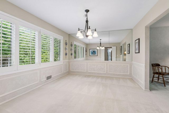 6016 Olinger Circle, Edina, MN 55436