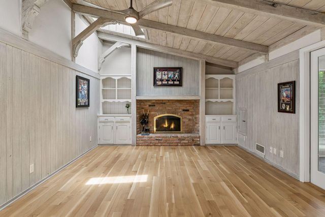 6016 Olinger Circle, Edina, MN 55436