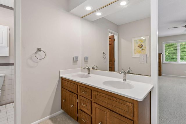 6016 Olinger Circle, Edina, MN 55436