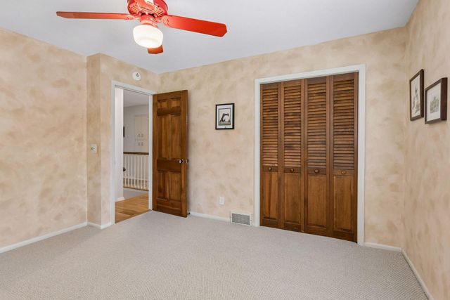 6016 Olinger Circle, Edina, MN 55436