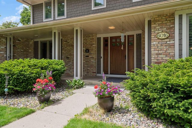 6016 Olinger Circle, Edina, MN 55436