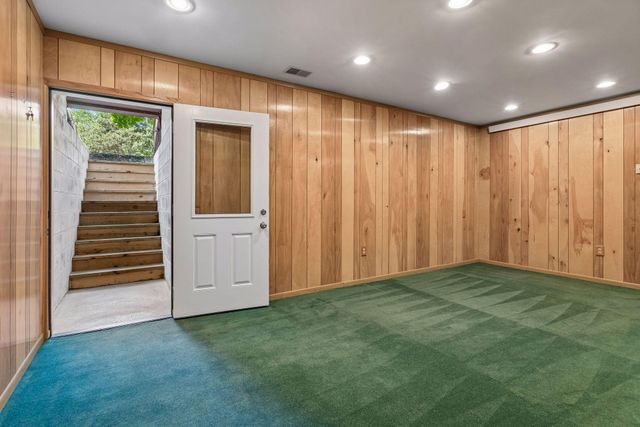 6016 Olinger Circle, Edina, MN 55436