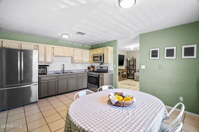 12008 BRAVEHEART Avenue, El Paso, TX 79936
