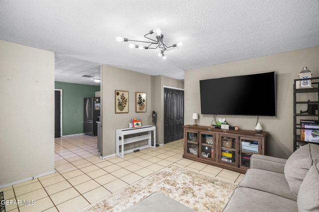 12008 BRAVEHEART Avenue, El Paso, TX 79936