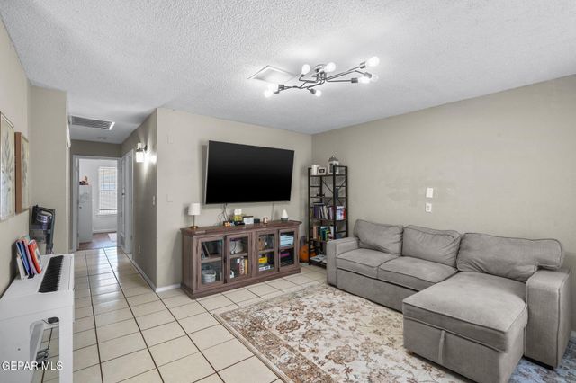 12008 BRAVEHEART Avenue, El Paso, TX 79936