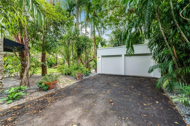 504 Navarre Ave, Coral Gables, FL 33134