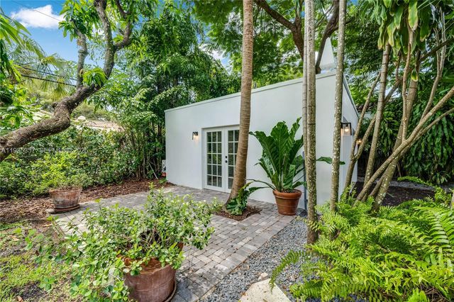 504 Navarre Ave, Coral Gables, FL 33134