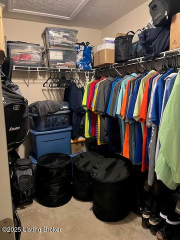 398 Benjamin Pl, Mt Washington, KY 40047