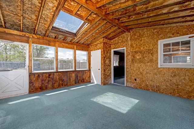 71 Holmes Ave, Weymouth, MA 02191